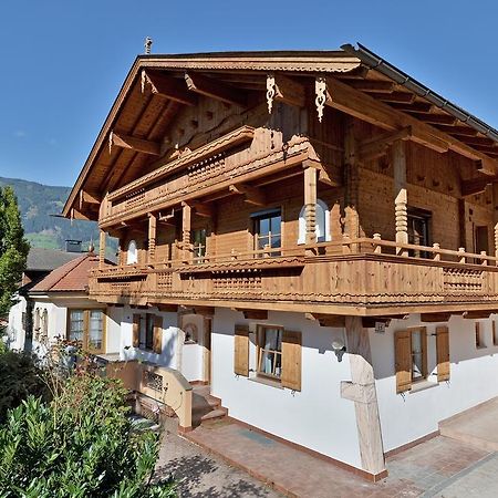 דירות הארט אים זילרטל Haus Sonnenschein חדר תמונה