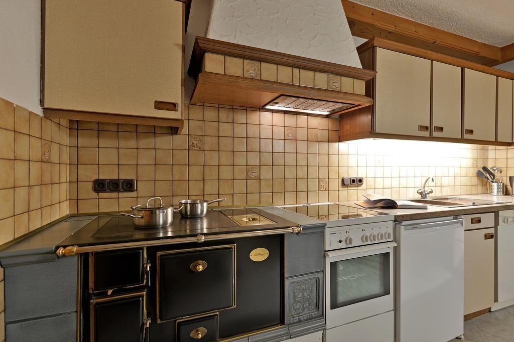 דירות הארט אים זילרטל Haus Sonnenschein חדר תמונה